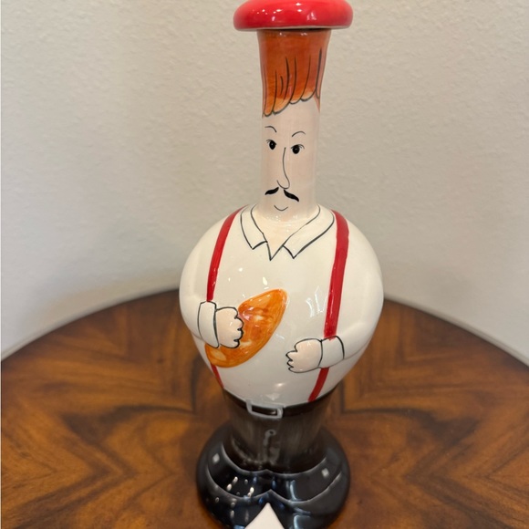 Chef Themed Decorative Olive Oil Dispenser - Never Used - Picture 4 of 9